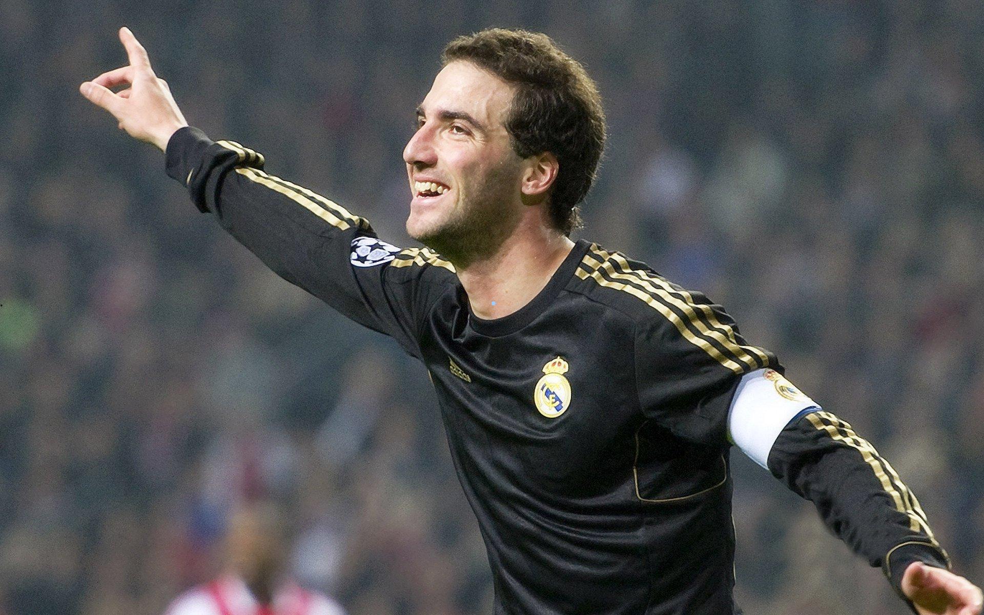 阿斯报独家揭秘，弗里克成巴萨救世主，当选年度最佳人物